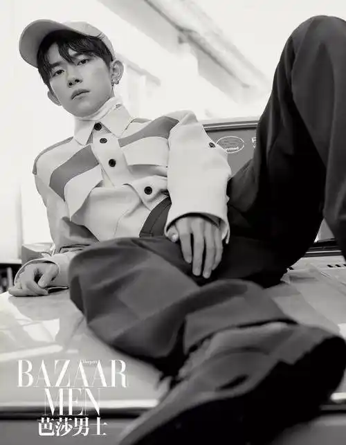 易烊千玺大概是我见过最具高级感的00后