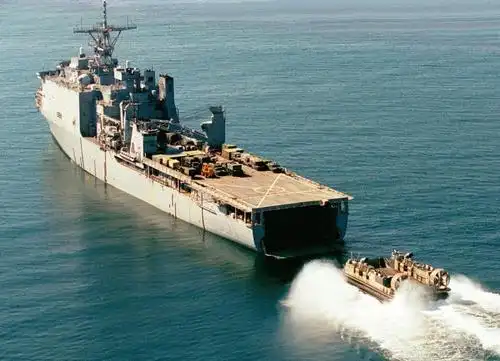 《先进航舰》- lsd-41 惠德贝岛级(whidbey island)船坞登陆舰 - g.i.