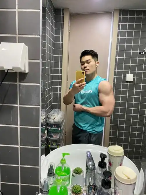 练了7年臂围才40厘米在这里什么水平呀