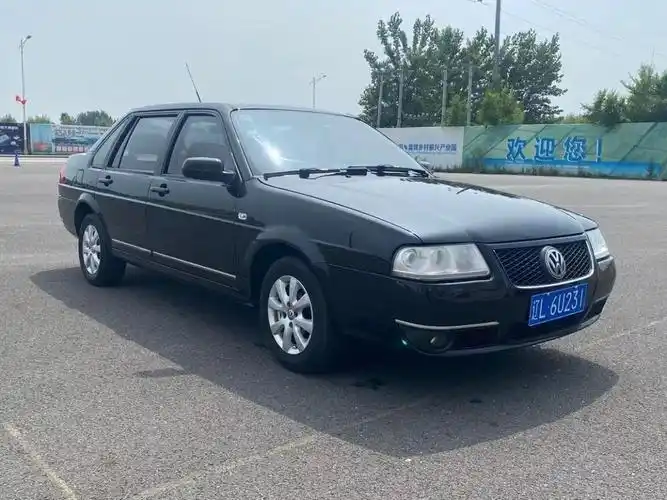 【盘锦】2011年7月 大众 桑塔纳志俊 2010款 1.6l 手动舒适型 手动挡