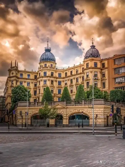 斯德哥尔摩(stockholm),是瑞典的首都和第一大城市,瑞典