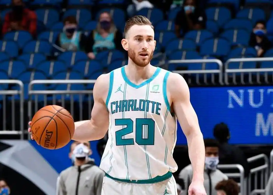 111:戈登·海沃德(夏洛特黄蜂)  球员资料:33岁,第13个赛季,2010年