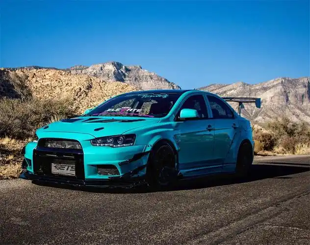 evo的改装魅力有多大就连女司机也甘愿为其献身