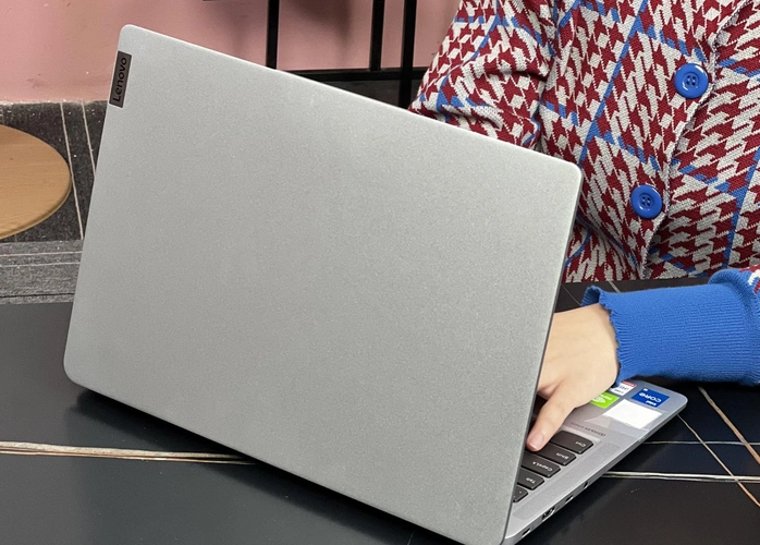 联想小新air14plus酷睿版轻薄笔记本在实际使用体验怎么样