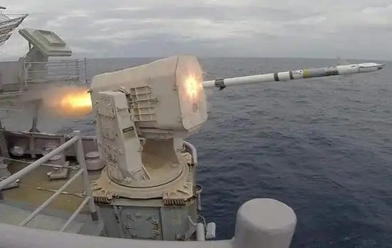 中国海军这款体积最小导弹为何能成为两艘航母标配
