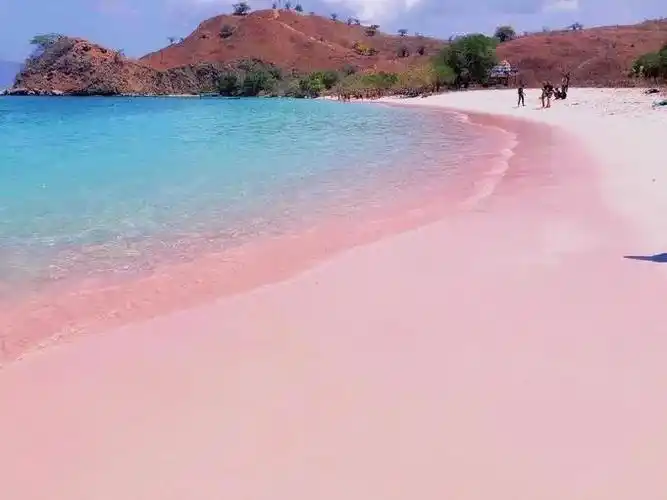 湖仙宫景区 首个粉色沙滩 水上乐园,7月18日起,相约浪漫之旅~_唯美