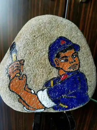 王宪法的石头画