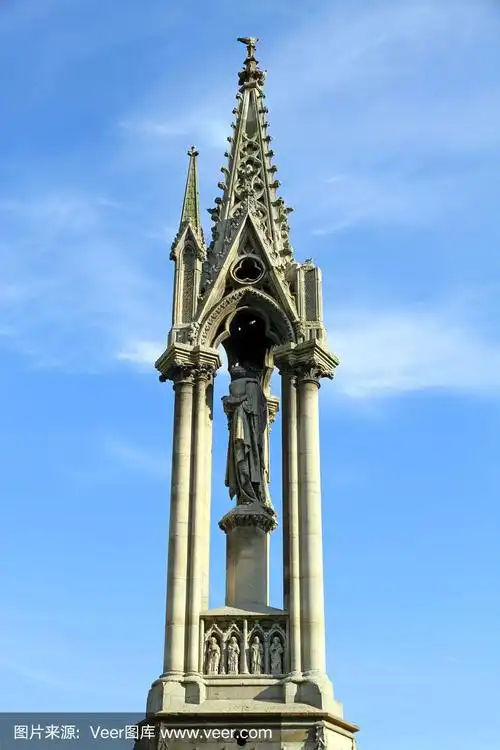 哥特式尖塔