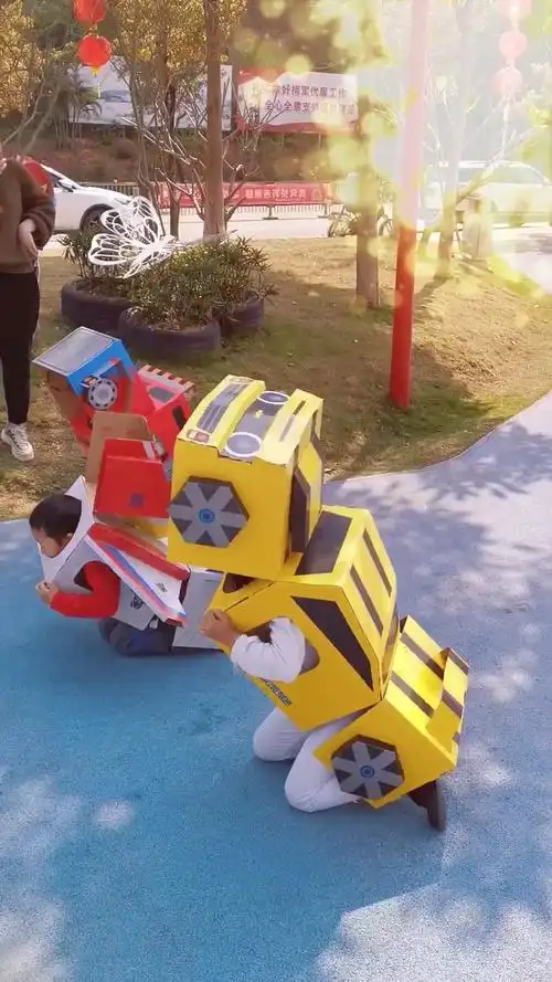 纸箱恐龙可穿戴变形金刚汽车擎天柱大黄蜂 幼儿园手工diy私域团购