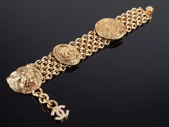 chanel小狮子中古手链