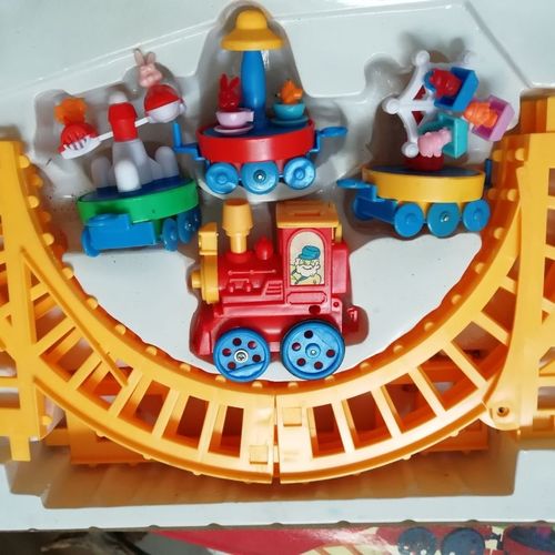 以前库存的全新老火车玩具