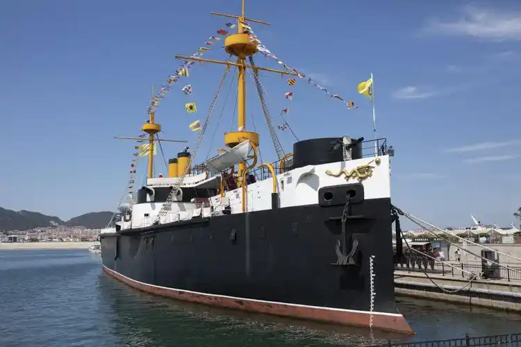 甲午海战 125 周年:中国打捞"沉灭的历史"