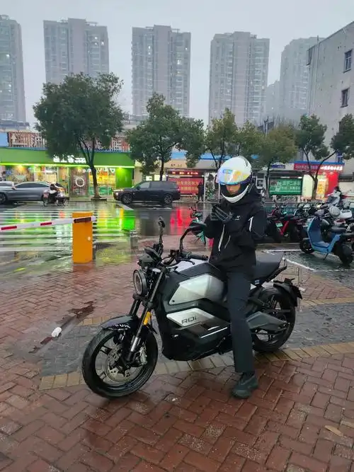 让骑行成为一种生活 #小牛电动rqi