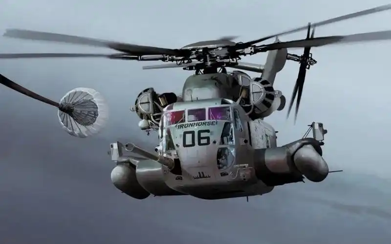 世界顶级空中利器,西科斯基ch-53e超级种马直升机,美国最大的直升机!