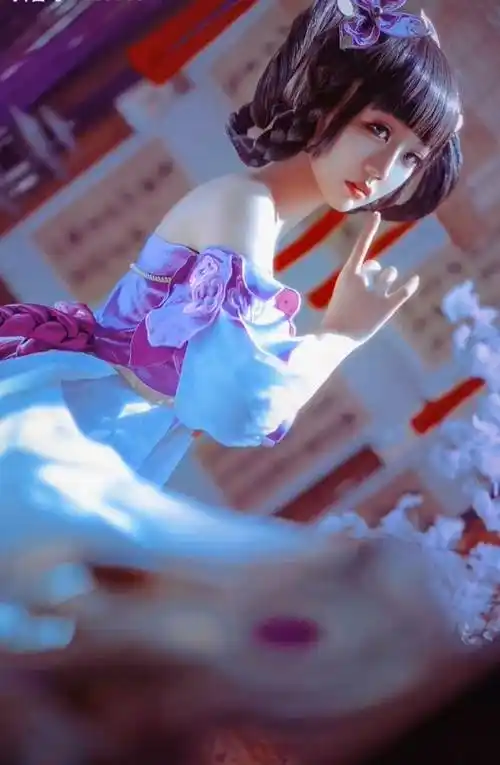 王者荣耀真人小姐姐cos小乔丁香结