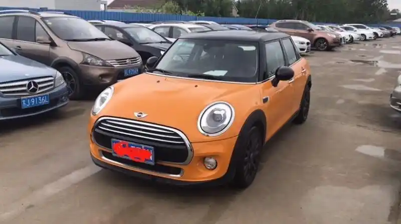 17年宝马mini小型车已售