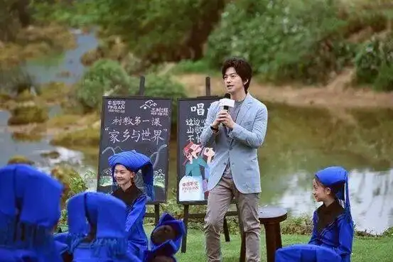 提问者,福贡县的邓凯,阿合奇县的黄杰,紫金县的王媛