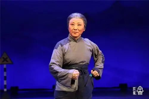 豫剧《红灯记》听奶奶讲革命英勇悲壮 带你重温红色经典_李铁梅