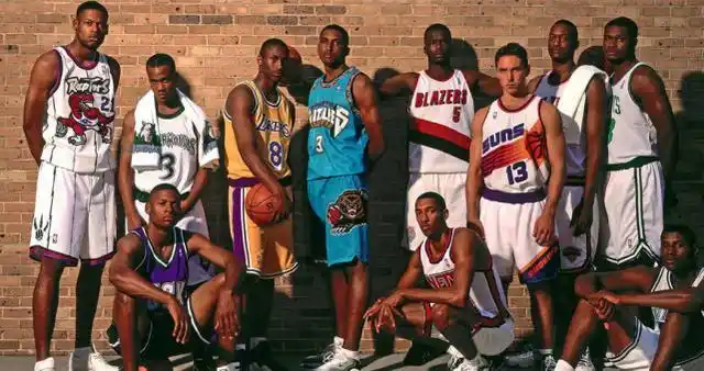 96黄金一代谁赚得最多科比32亿纳什14亿看到艾弗森我服了