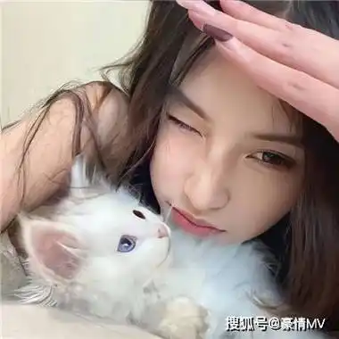 适合用来撩汉的女头_怼脸自拍纯欲女生头像