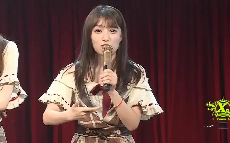 冯晓菲:我希望大家以后不要再光明正大的谈恋爱了!【teamx snh48】