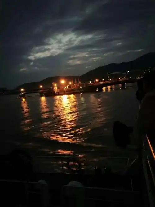 触景伤情的美篇