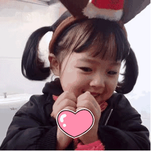 女孩可爱呆萌斗图谢谢你权律二gif动图_动态图_表情包下载_soogif