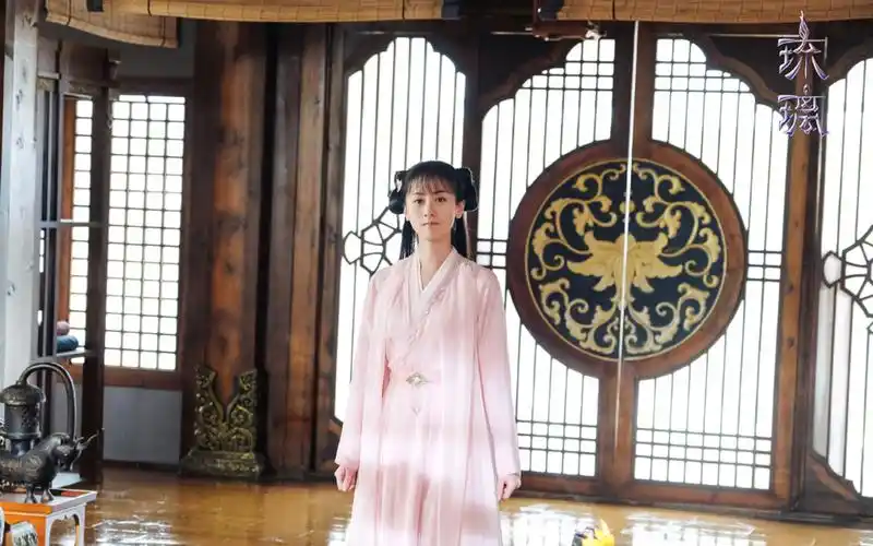 袁冰妍《琉璃》剧照图片壁纸