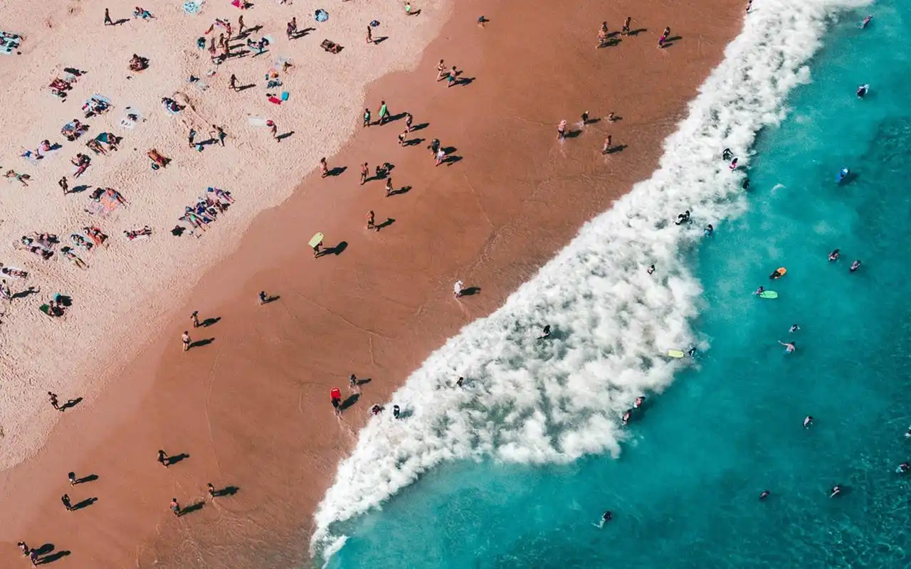 高空俯视自然风景图片桌面壁纸