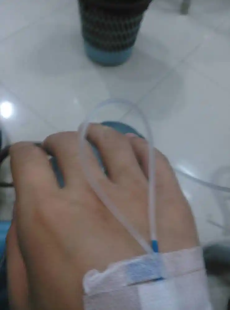 前半夜冷后半夜热出汗 - 抖音