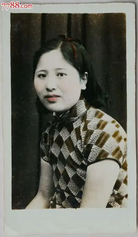 民国手工上色美女照-价格:12元-au5754073-老照片-拍卖-中国收藏热线