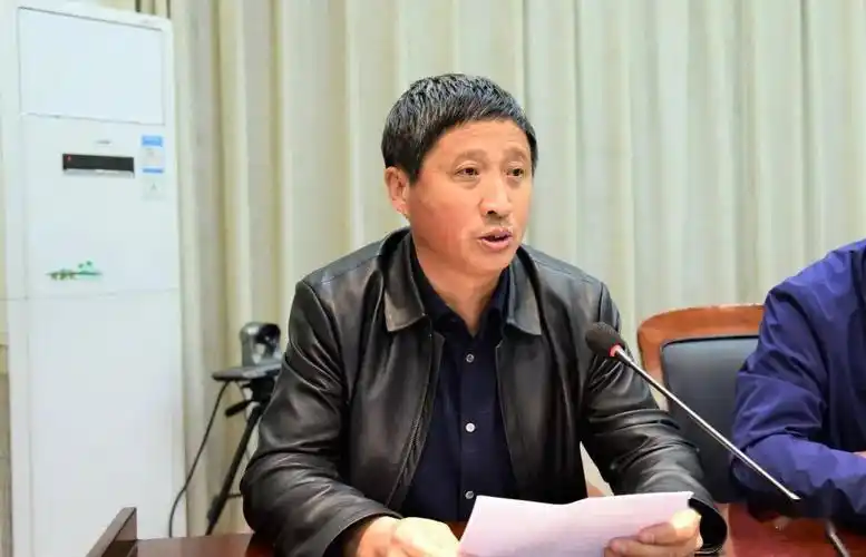 李巨红县东征纪念馆副馆长,灵泉镇党委书记 王延平县委常委,统战部长