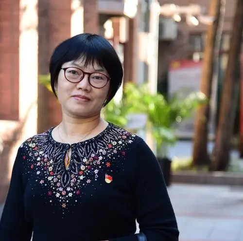 华南师范大学女教职工风采人物展示