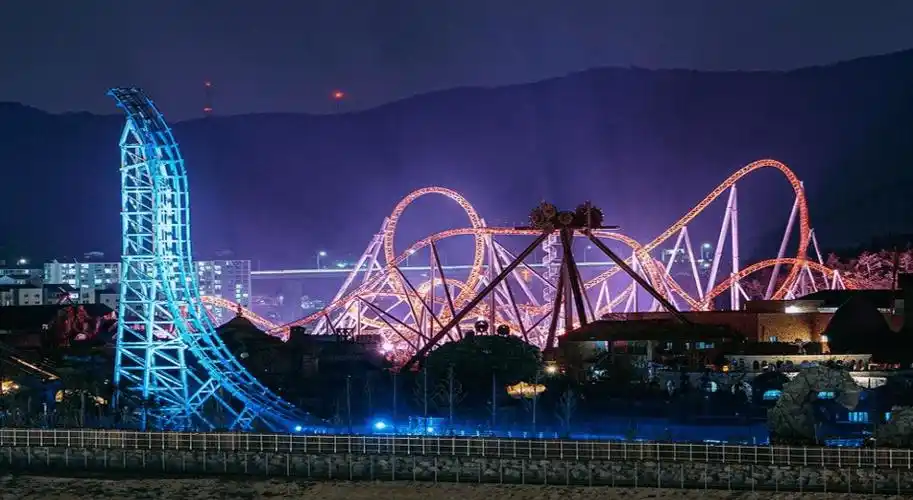 乐天世界冒险乐园开园精彩纷呈的韩国顶级乐园