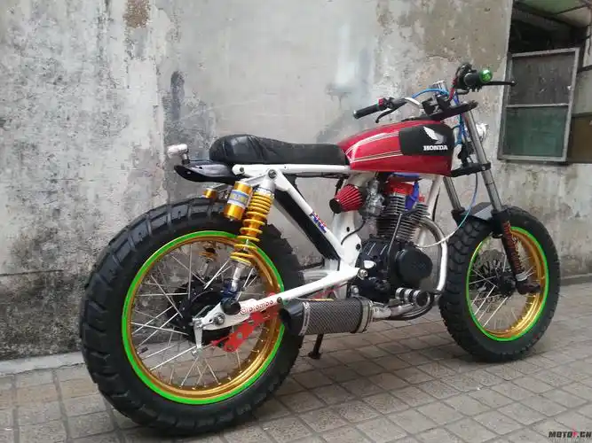 老本田cg125三代花猫超级大变身埋来看埋来吹啦喂