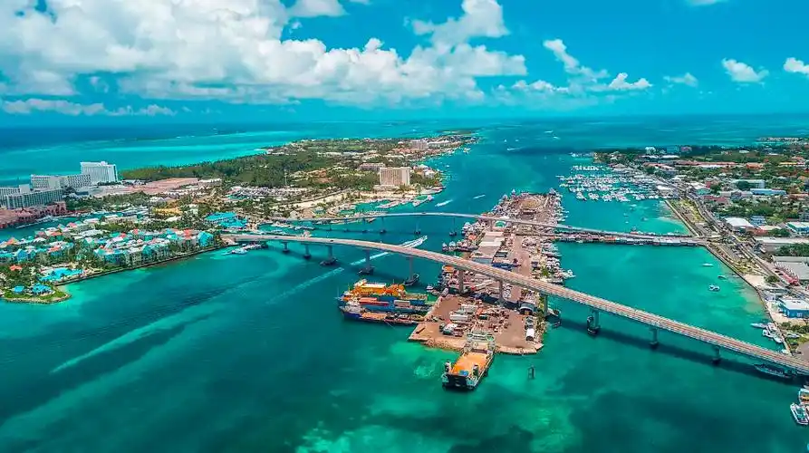 巴哈马风光进入2023年,全球的旅游胜地都期待着中国游客造访.