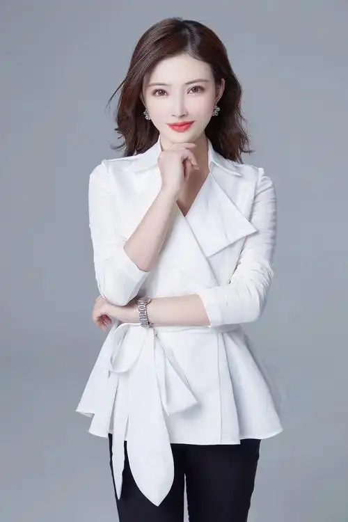 p data-id="timwpam5bxtl">谭冰颖,女,主持人,主播.