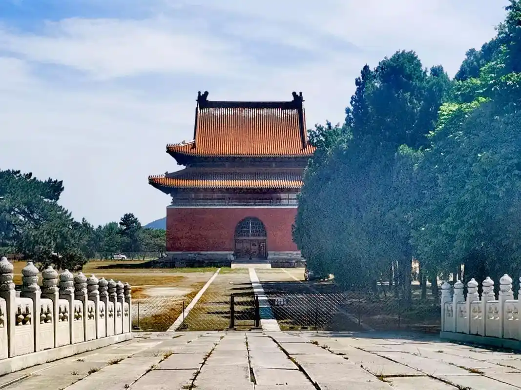 清景陵,位于河北省唐山市遵化市马兰峪镇清东陵内,是康熙皇帝, - 抖音