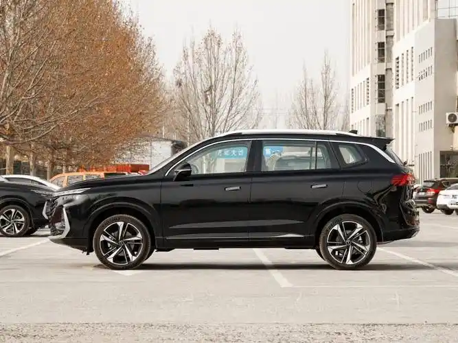 乐山荣威rx5 max汽车最新价格10.48万,降价狂欢,最新报价优惠2.