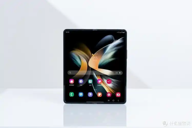 三星最新折叠屏手机_三星折叠屏手机宣传片_三星折叠屏