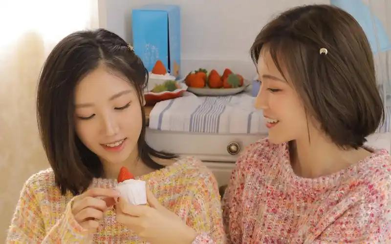 气质闺蜜美女姐妹花写真图片桌面壁纸