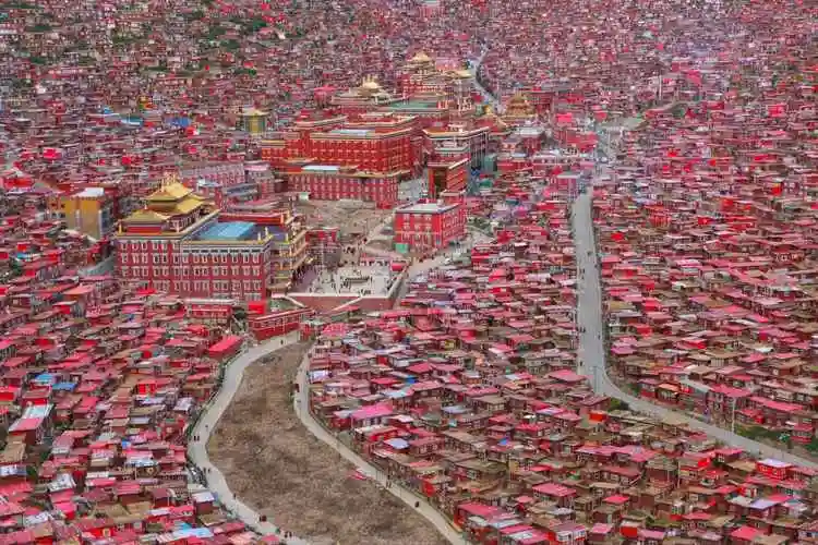 五明佛学院有什么特色