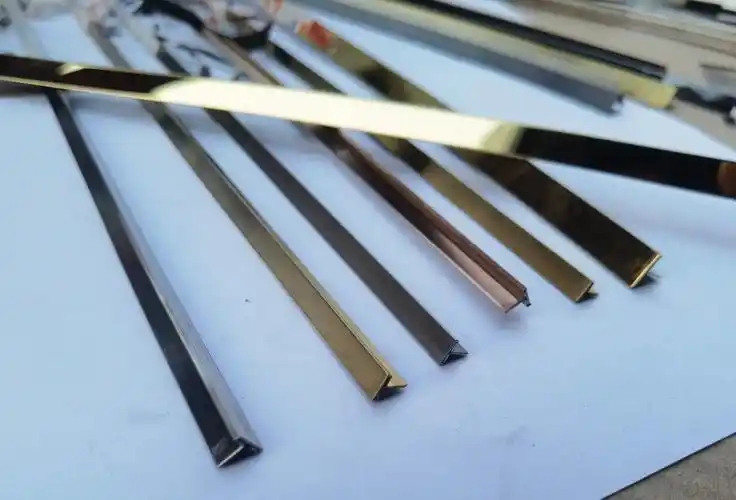 江苏拉丝不锈钢包边踢脚线