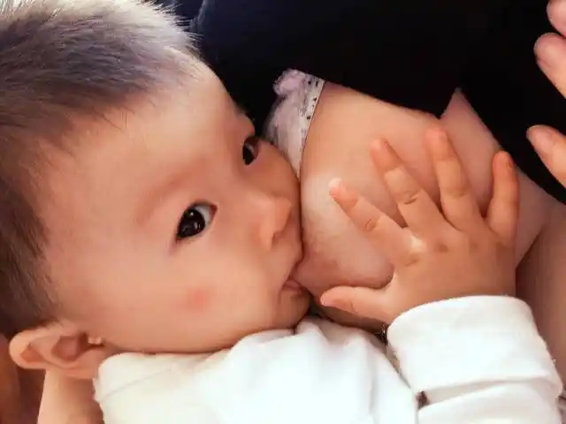 "最美哺乳照"获奖名单出炉,快来看看你得奖了没有?