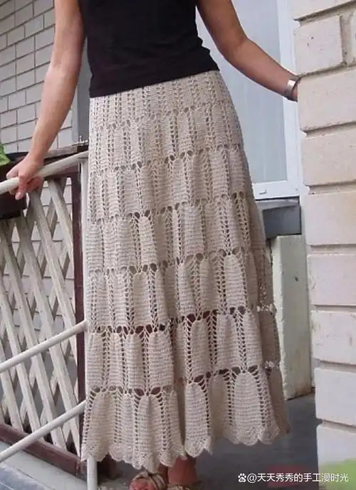 手工钩织:镂空多层半身裙