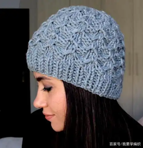 当我们选中某款花样想用来织帽子时,只需先织个几组花样的小样片,算一