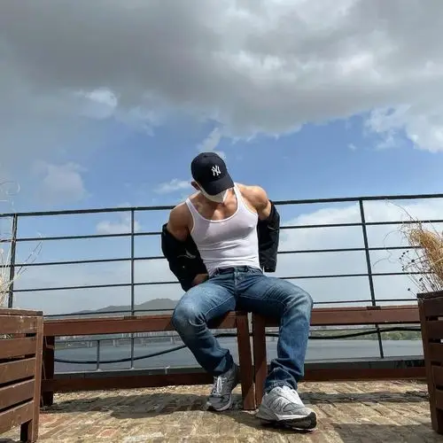 申元虎最新ins激凸照怎么没人涛?是媚女/媚男/媚ga.