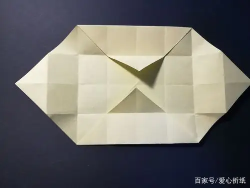 爱心折纸:用折纸折叠简单的糖果盒子,孩子们都喜欢!