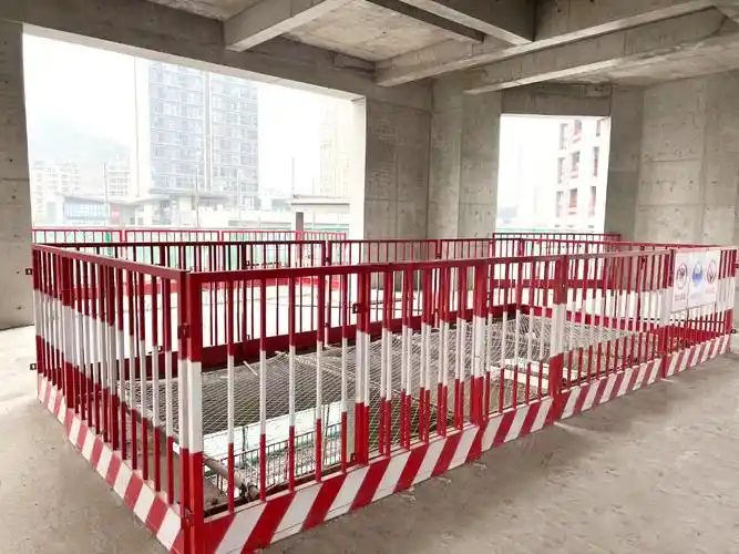 洞口防护楼梯防护定型化电梯井防护门地泵隔音降噪棚楼梯灯带塔吊喷淋