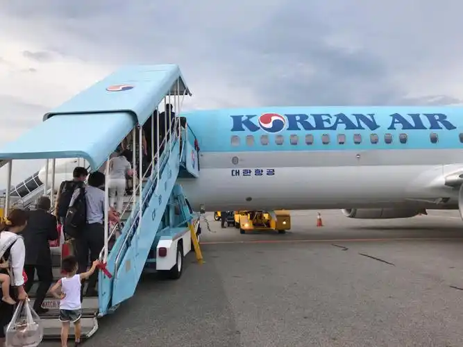 9693大韩航空b7377615往返飞行(大阪-釜山)